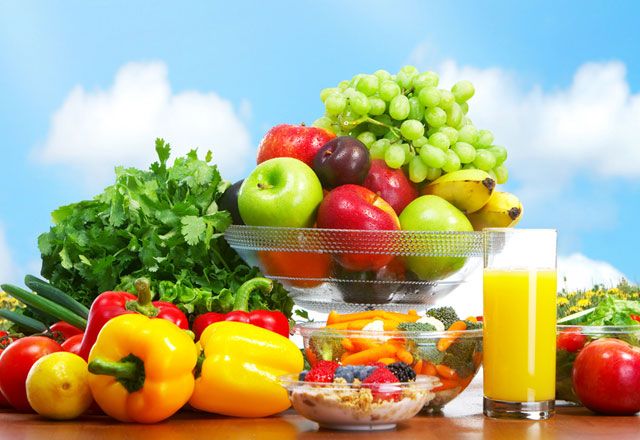 انواع میوه وسبزیجات برای سلامتی افراد خیلی مفید هستند 