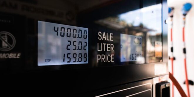 8 راه برای صرفه جویی در مصرف بنزین