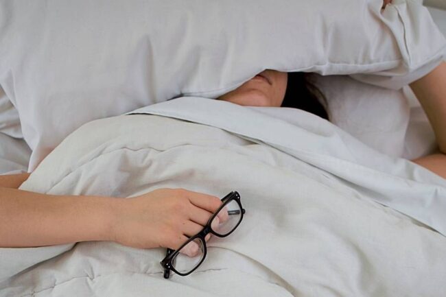 خوابیدن یکی از راه‌ها برای تقویت حافظه در ایام امتحانات