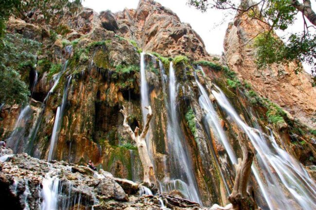 آبشار مارگون یکی از زیباترین مکان‌ها برای سفر در زمستان