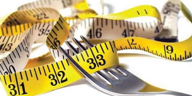 چنگال و سانتی‌متر برای کاهش وزن سریع و لاغری